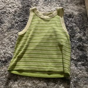 This tank top is from forever 21 and it does not fit me anymore